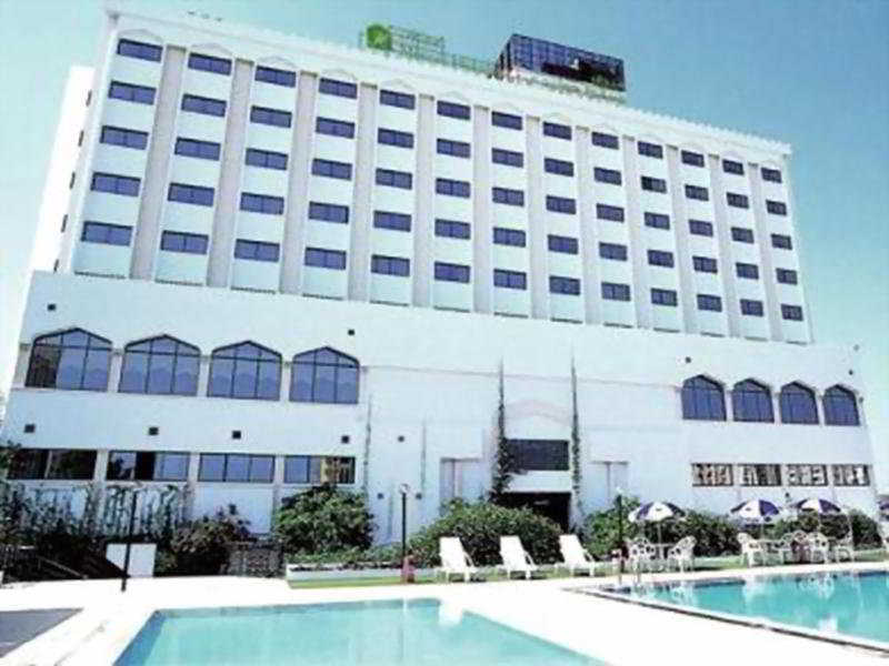 Hotel Muscat Holiday Maskat